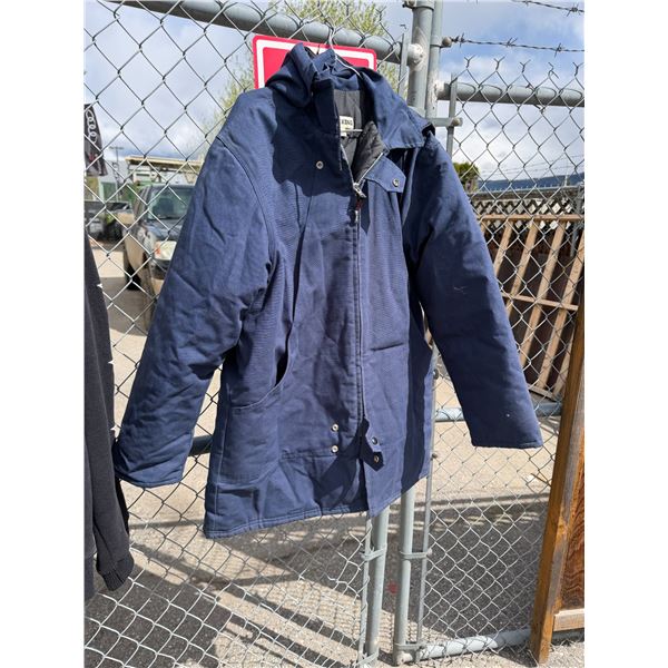 Work king coat size large