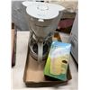 Image 1 : Coffee maker and grinder
