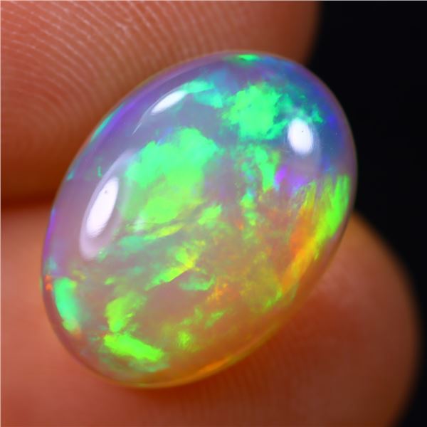 4.49 ct Certified Welo Opal gemstone ($3,929 Appraisal)