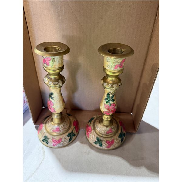 Candle sticks