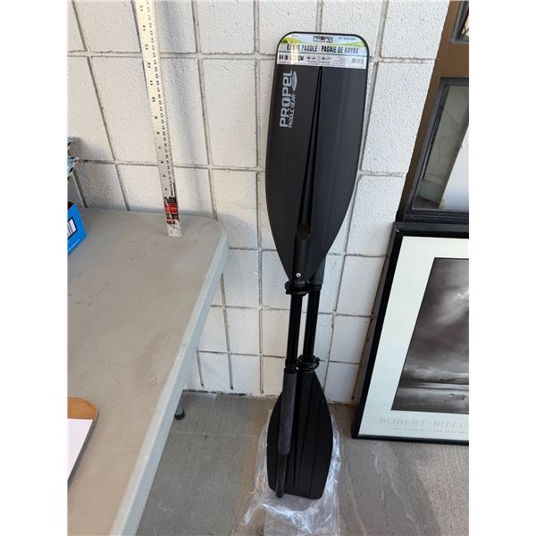 Kayak paddles