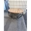 Image 1 : Coffee Table 32 inches round