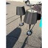 Image 1 : Pair of lamps