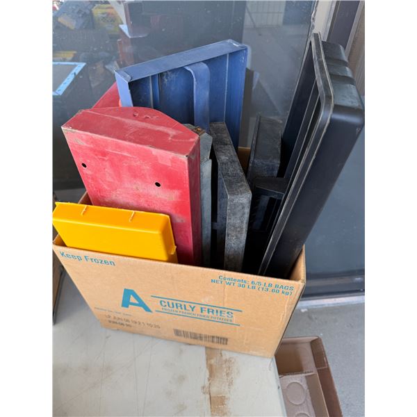 Toolbox trays