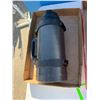 Image 1 : TAL water bottle thermos