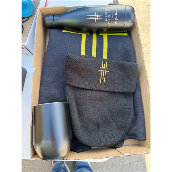 T-shirt, toque, water bottle and cup
