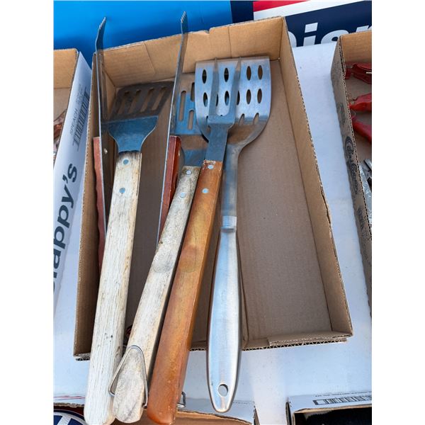 Bbq utensils