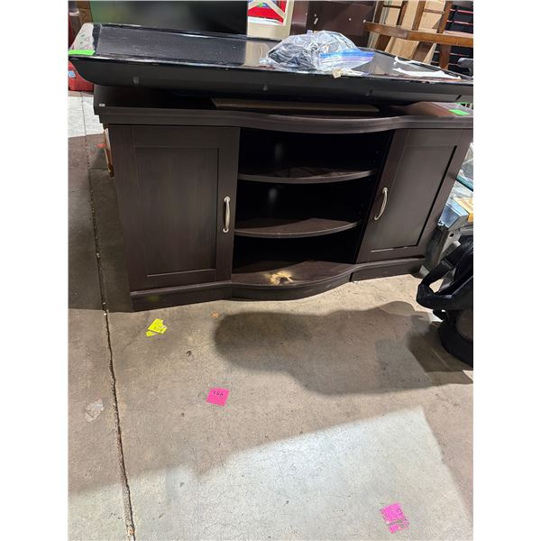 TV stand 27" x 19 1/2" x 25" tall
