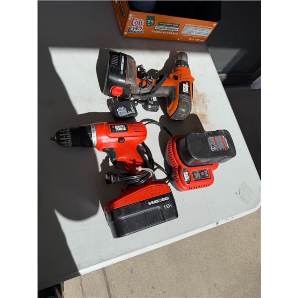 Black & Decker drill drills
