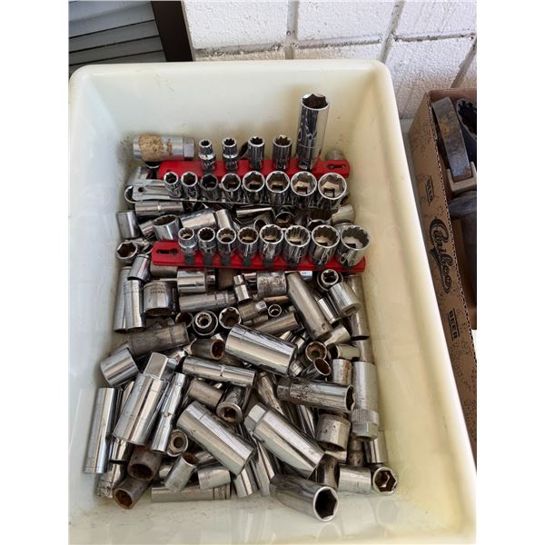 Assorted sockets