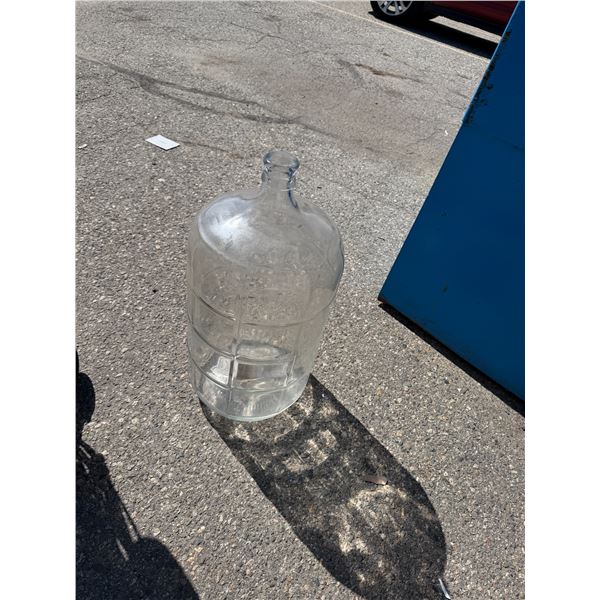 Glass jar/cardboard