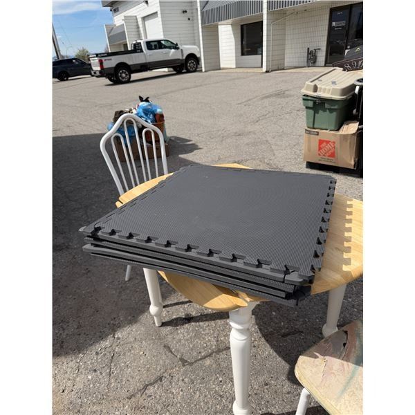 7 foam mats