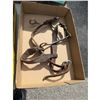 Image 1 : Horse items