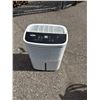 Image 1 : Whirlpool air conditioner