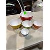 Image 1 : Nesting bowls