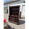 Image 1 : Dresser with Shelf top