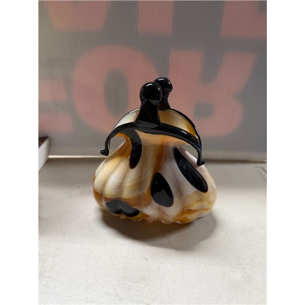 Glass purse