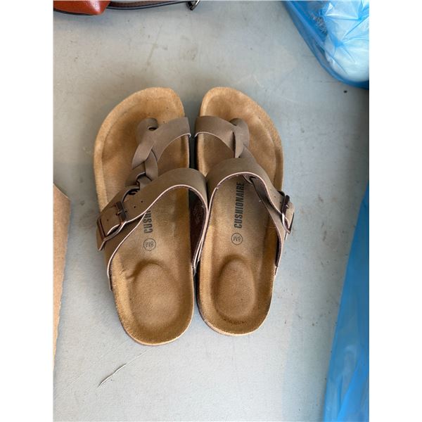 Sandal size 8