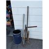 Image 1 : Sledgehammer and other tools