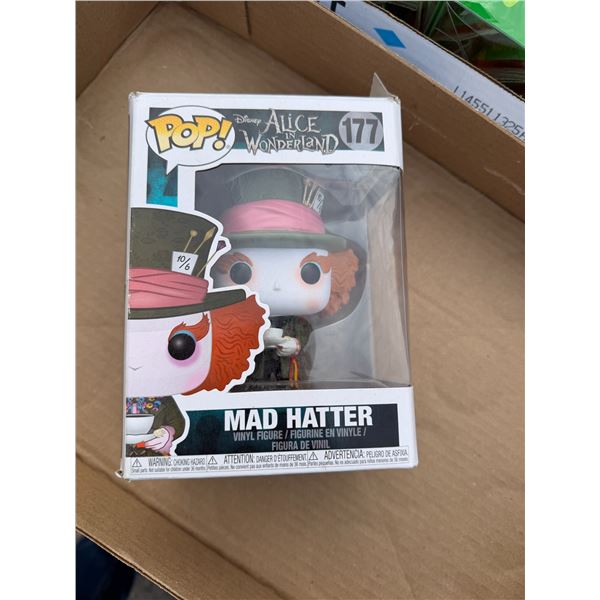 pop Alice in Wonderland, Disney Madhatter vinyl figure