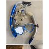 Image 1 : Goggles and snorkel