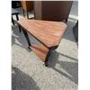 Image 1 : Accent table