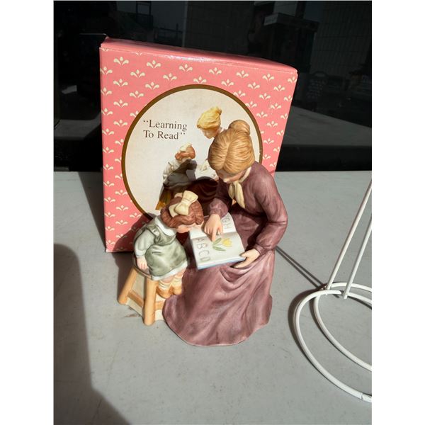 Treasured memories, learning to read figurine
