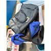 Image 1 : Guess ours and other bag