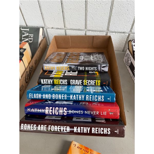 Kathy Reichs  hardcover books