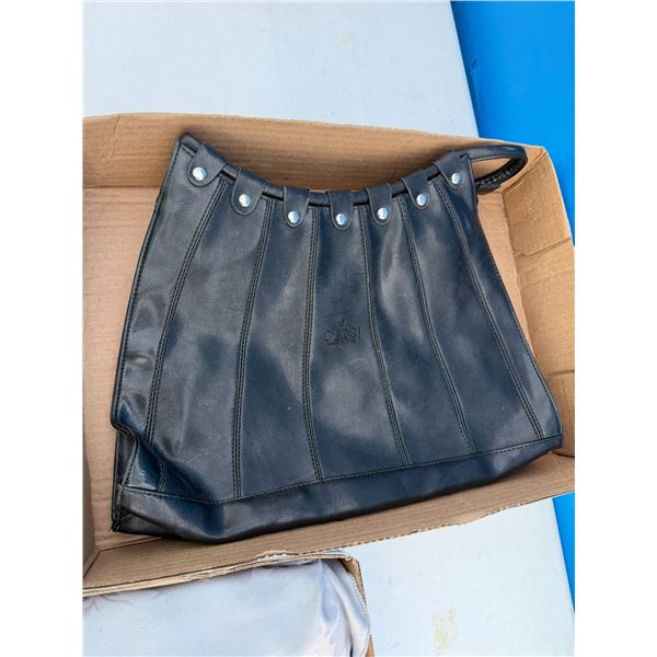 Gucci purse not authentic