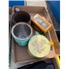 Image 1 : antique tins