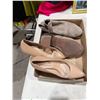 Image 1 : Shoes size 8