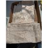 Image 2 : Table linens