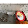 Image 1 : Kitchen items