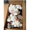 Image 1 : Assorted bears and bunnies