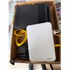 Image 1 : Wi-Fi items?