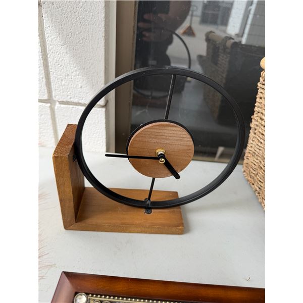 Clock