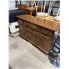 Image 1 : Sideboard