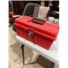Image 1 : Tuff box toolbox