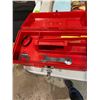 Image 2 : Tuff box toolbox