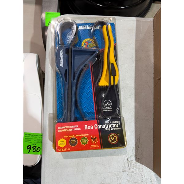 Strap wrenches