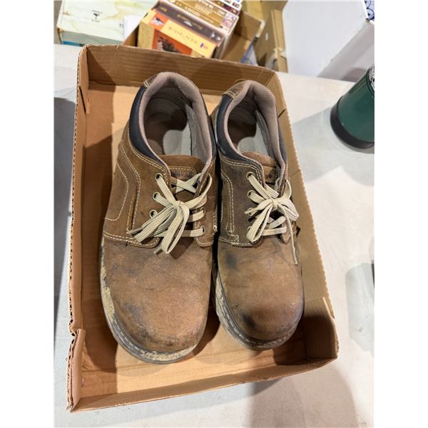 Shoe size 11