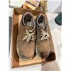 Image 1 : Shoe size 11