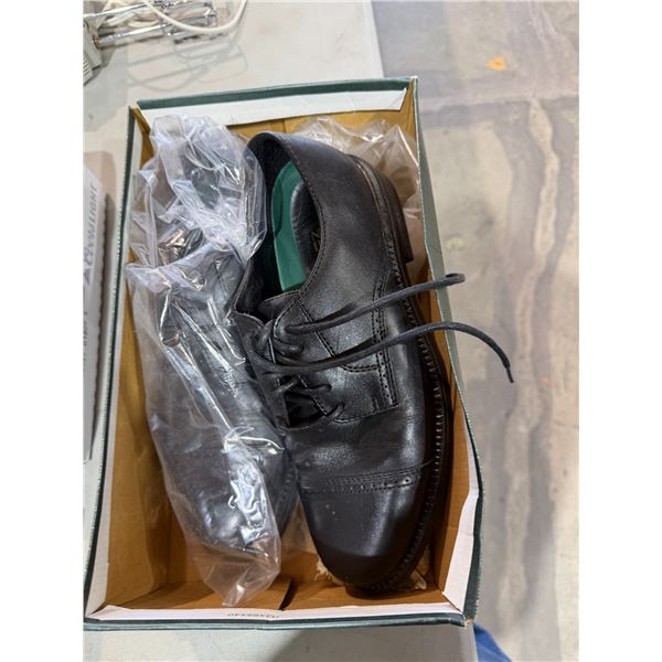 Shoe size 10
