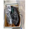 Image 1 : Shoe size 10