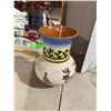 Image 1 : Scandinavian handpainted vase