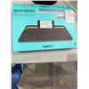 Image 1 : Multi device keyboard