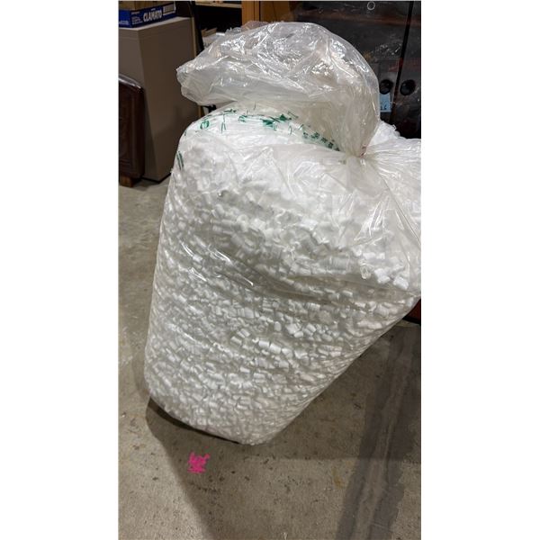 Packing peanuts