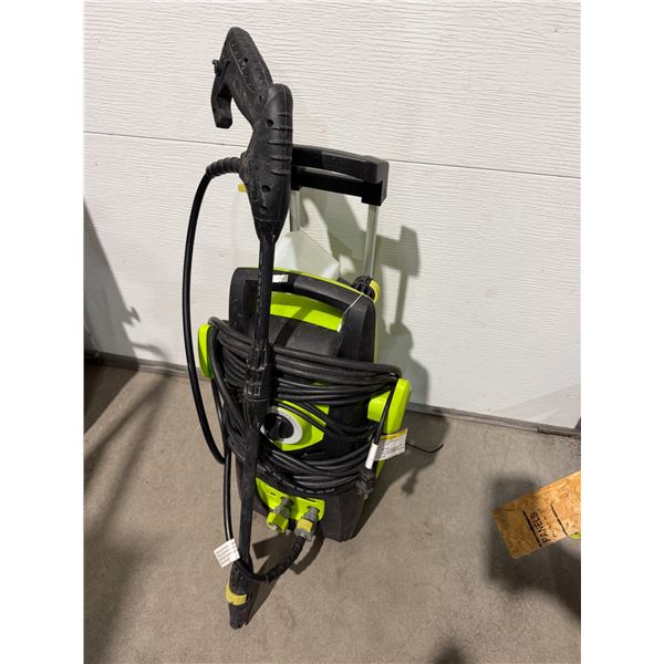Pressure washer