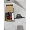 Image 1 : Baby Vice  and measuring tool